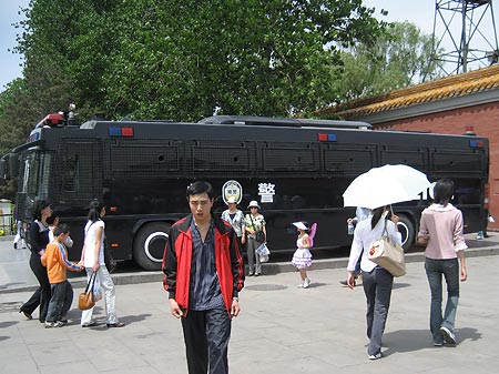 01.jpg