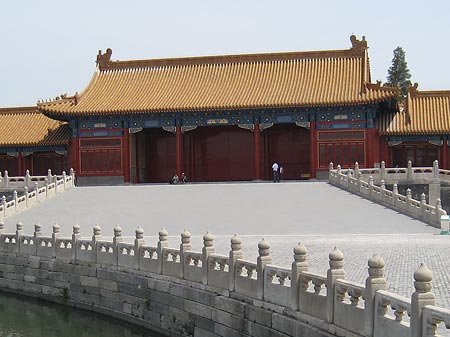 03.jpg